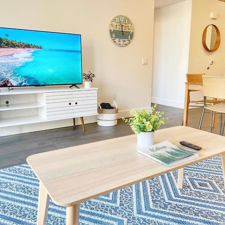 Stunning Apartment By Petco Park! San Diego Bagian luar foto