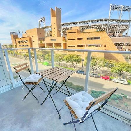 Stunning Apartment By Petco Park! San Diego Bagian luar foto