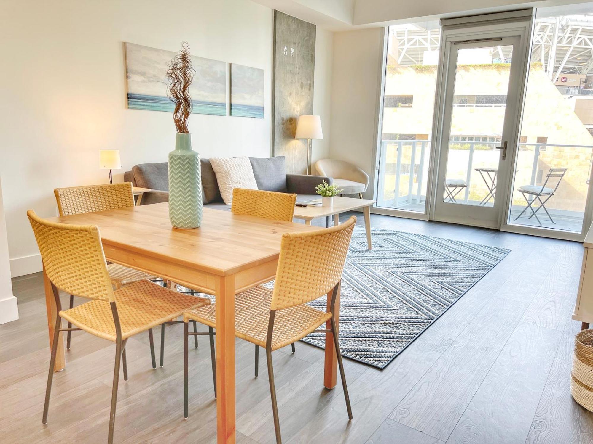 Stunning Apartment By Petco Park! San Diego Bagian luar foto